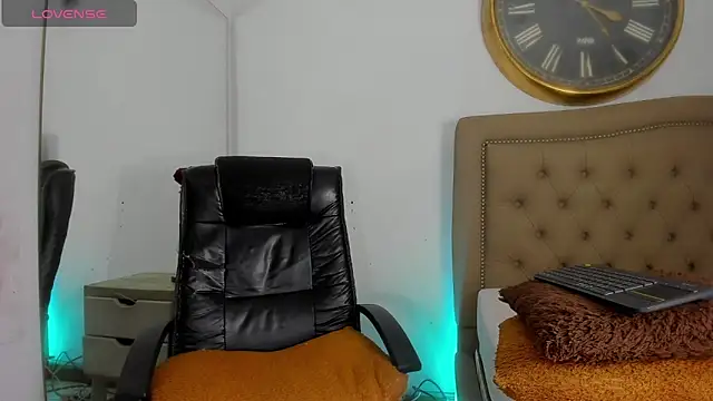 Adara_Ferrara 라이브 XXX 채팅