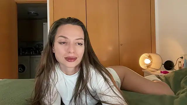 SweetTits26's Live XXX Chat