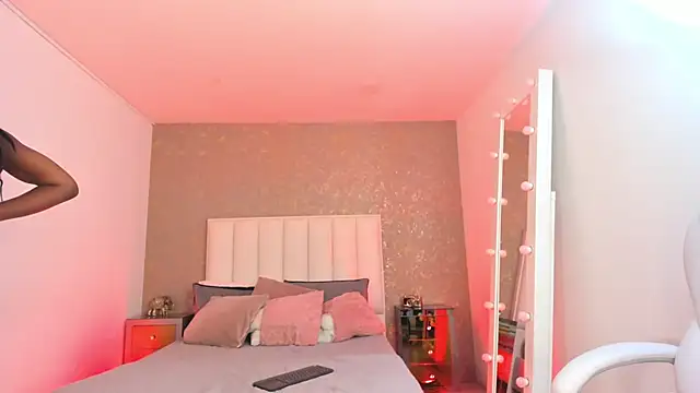 AmyRider_: онлайн-секс-чат