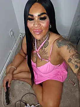 Forbidden_Goldie Webcam Show