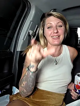 Chatroom XXX en direct de SheIsSomething