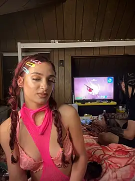 heluvsbabii élő XXX-chatje