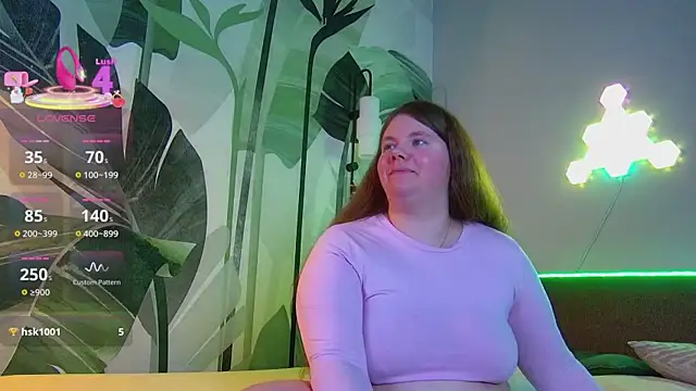 RubyValen live XXX chat