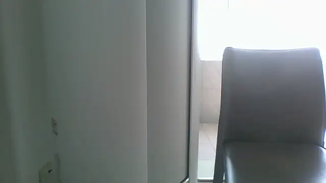 nole_china7 Show in webcam