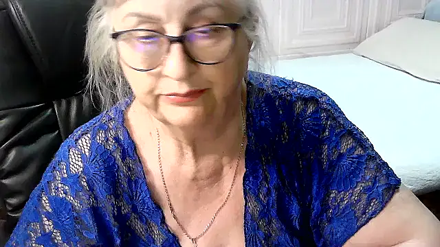 LolkaAlyss' Webcam Show