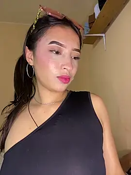 Itze_Mua's Webcam Show