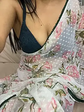 Chat XXX en directo de escape_with_me