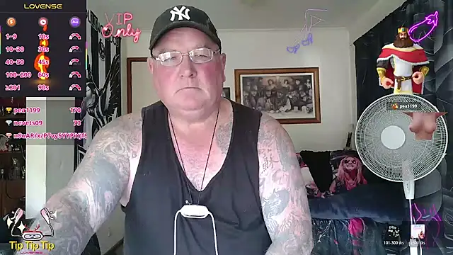 KINKYBLUEYES69 Pertunjukan Webcam