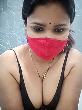 cute-Anupriya: διαδικτυακό σόου στην κάμερα