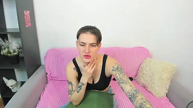 MilenaKeeks 现场XXX聊天