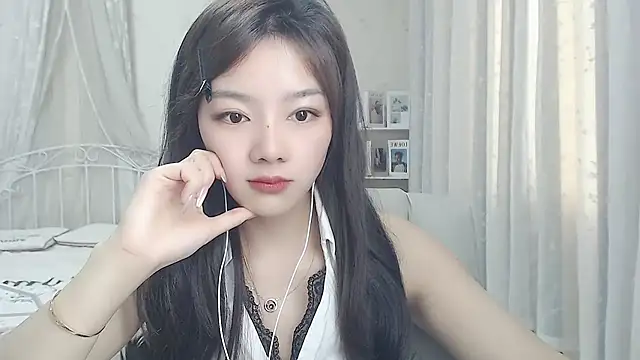 Romy-sweet's Live XXX Chat