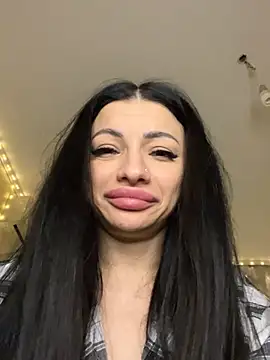 Layana_Ro's Live XXX Chat