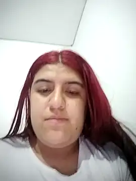 Hammy_sttt: διαδικτυακό σόου στην κάμερα