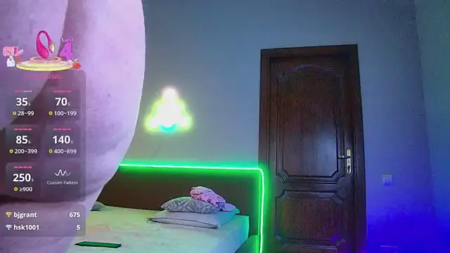 Онлайн чат XXX RubyValen