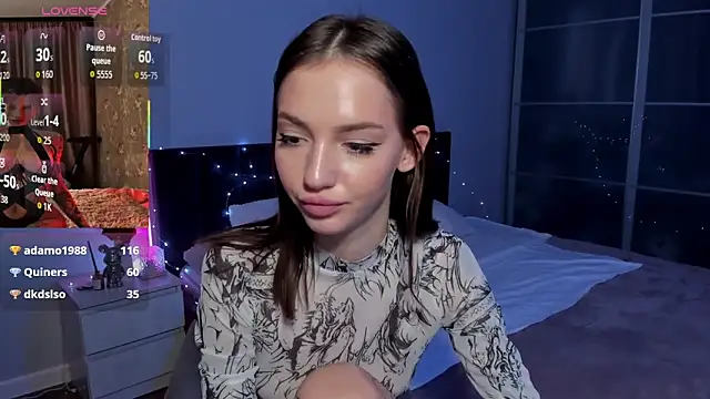 SophieCatty: онлайн-секс-чат