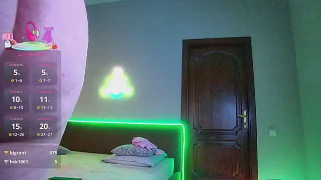 RubyValen Adlı Modelin Canlı XXX Sohbeti