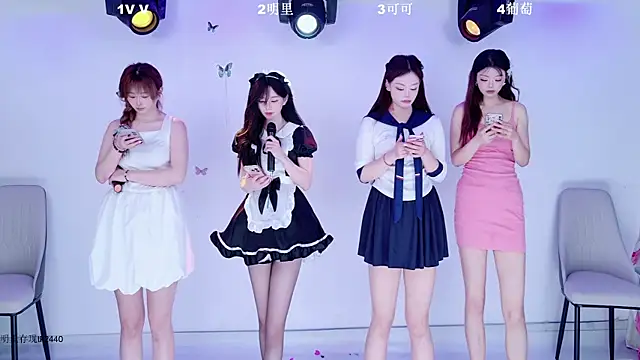 LOVE-018 网络视讯表演