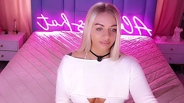 AllwaysHotJ's Live XXX Chat