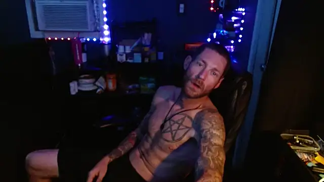 KingCole2390 Show in webcam