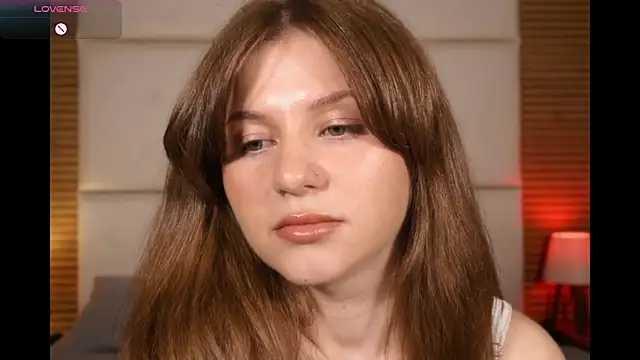 AliceBellamy Adlı Modelin Canlı XXX Sohbeti