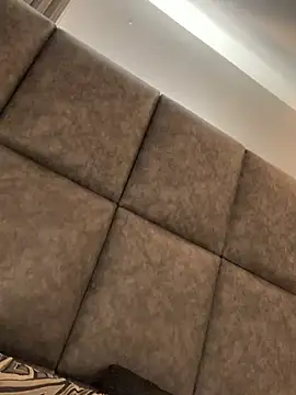 Chat +18 de BrigitteVons ao vivo