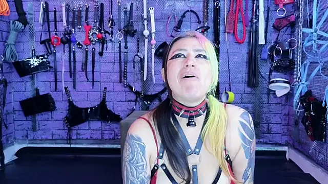 PANDORANEZZ Chat XXX live