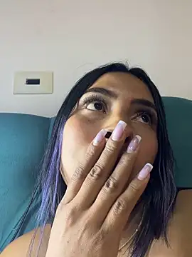 Chat XXX en directo de Cami_Leon2