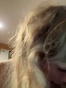 CelestialRuby: онлайн-секс-чат