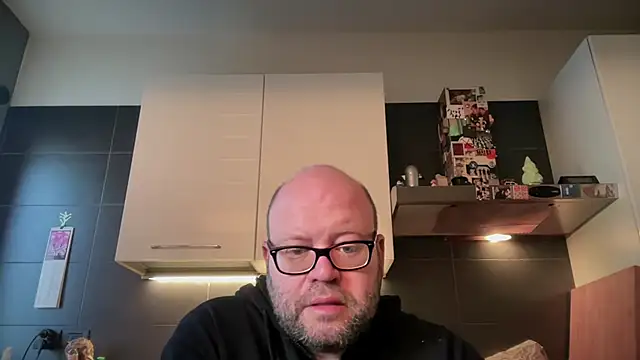 theitalianbear Show Webcam