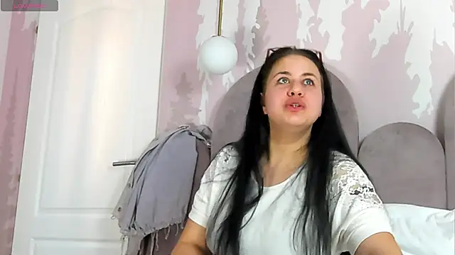 Chat XXX en directo de NolaDonovan