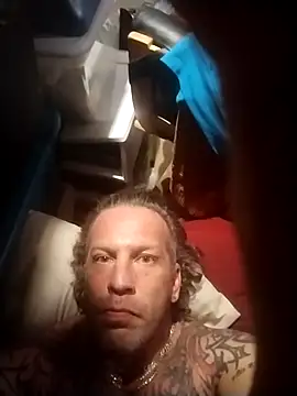 AceticPinscher's Live XXX Chat