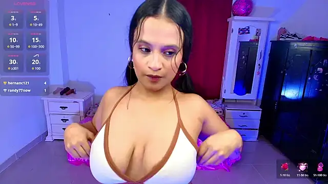 Chat +18 de Kristin___ ao vivo