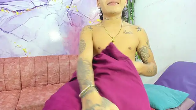 Plays_cloe_sex: απευθείας συνομιλία ΧΧΧ