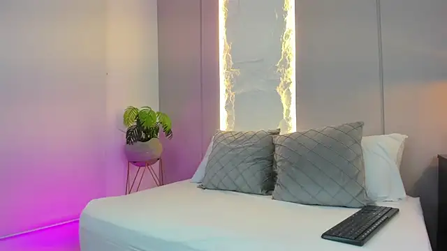 mia_watsonn_n Live XXX chat