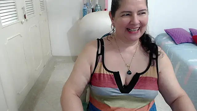 leonela_69: вебкам-шоу