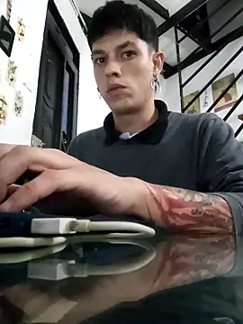 Chat +18 de blackninja66 ao vivo