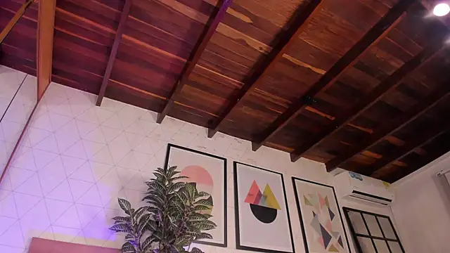 Chat XXX en directo de MiaKay1