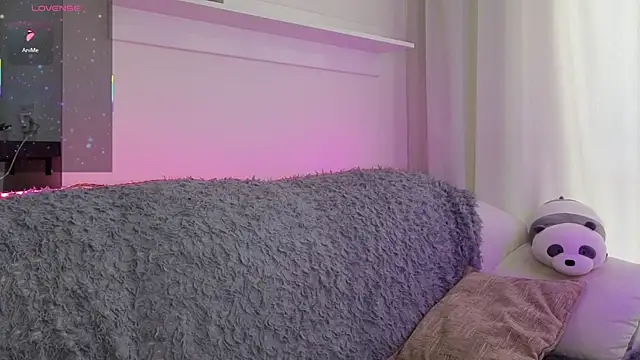 _Lua__: вебкам-шоу