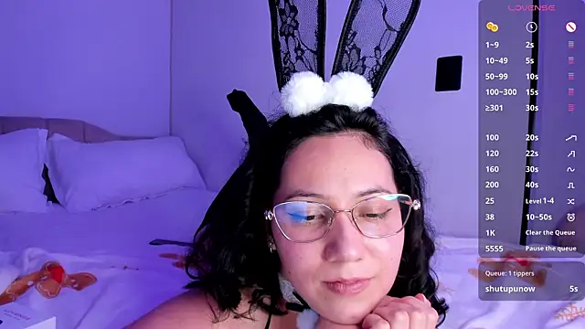 Anyi_1のライブXXXチャット