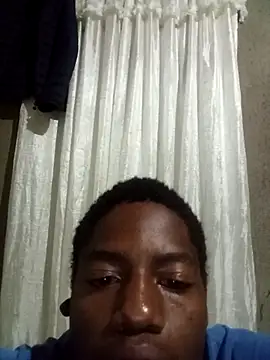 AOlinwHallu Adlı Modelin Web Kamerası Şovu