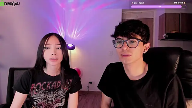 Chat +18 de Mikeyvioleta_ ao vivo