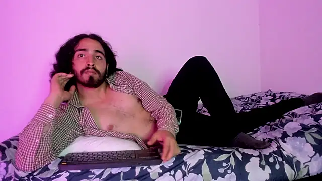 Show modela Jave_rave na web-kameri