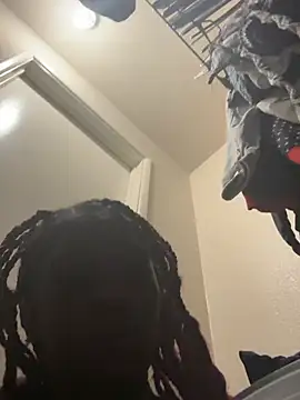 Show modela ShortcakeMochaa na web-kameri