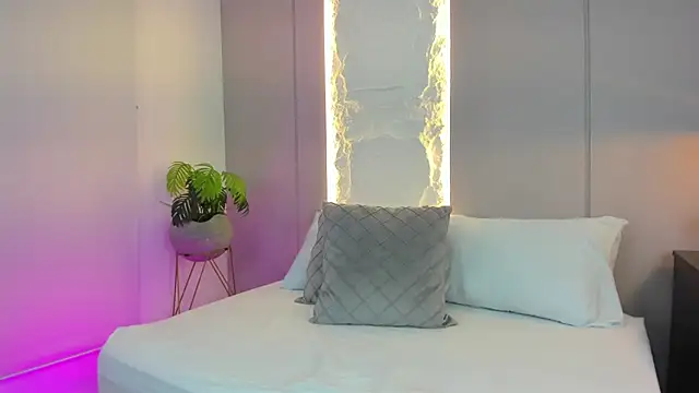 Chat XXX ao vivo de mia_watsonn_