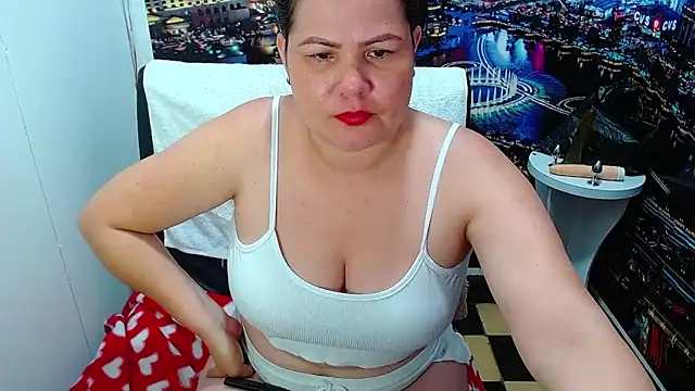 XXX chat uživo modela tila_nastyy