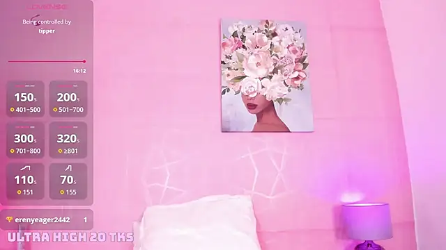 lucy_davies' Live XXX Chat