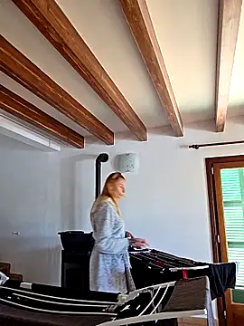 Živý XXX chat kylie_blck