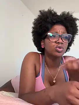 Chat XXX en directo de mochamimi