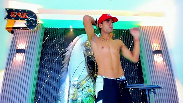 Webkamerová show the_knights_of_the_night_