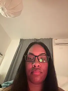 Chatroom XXX en direct de Chaniita